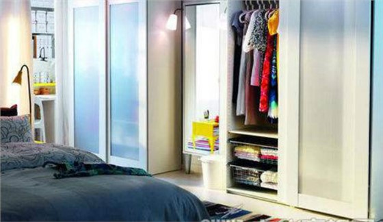 212衣柜鏡子如何正確安裝，安裝流程有什么注意事項