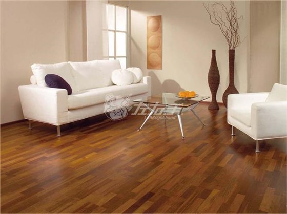 木地板和瓷磚哪個好？