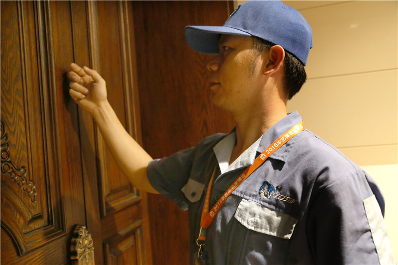 左右手家居安裝師傅：堅守契約精神，對違約行為大聲說不