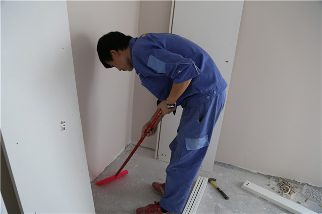 作為一名家具安裝工，該具備哪些基本素養(yǎng)？