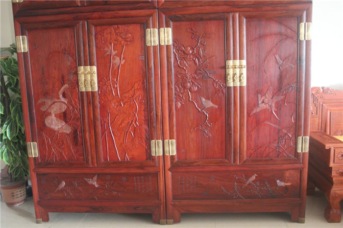 紅木衣柜的保養(yǎng)大有講究，切記以下十二點(diǎn)！