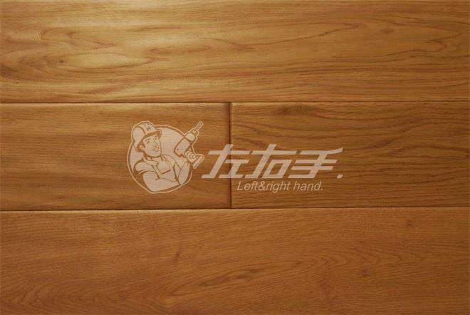 實木復合地板的優(yōu)缺點 實木復合地板的優(yōu)缺點