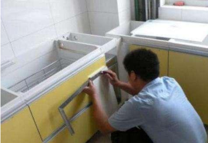 泉州家具維修材料：家具維修行情怎么樣，要怎么賺錢？