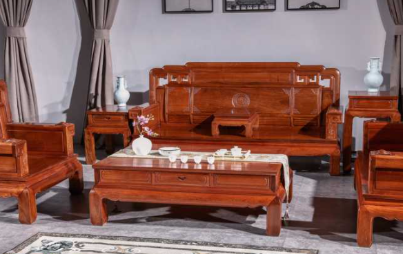 木質(zhì)地板包裝;請(qǐng)問(wèn)木質(zhì)家具上的霉斑如何去除？