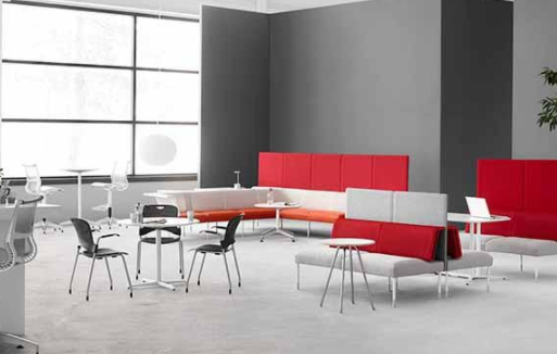 成都辦公室家具租賃：辦公室辦怎么擺放沙發(fā)辦公椅，沙發(fā)會議椅擺放有何講究?