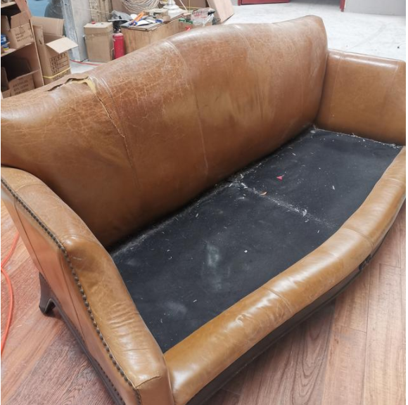 布沙發(fā)維修，什么沙發(fā)適合翻新？