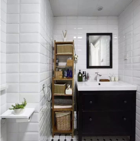 仿古典浴室柜：一個好用的衛(wèi)生間浴室柜可以這樣設計？