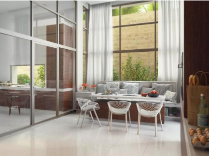 大飄窗設(shè)計：飄窗窗簾是靠墻好，還是靠窗好？