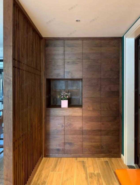 鄭州小戶型中式裝修，直入式戶型如何設(shè)計玄關(guān)？