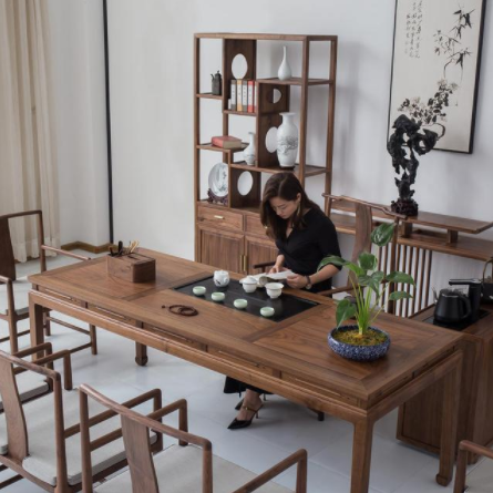 實(shí)木茶室設(shè)計(jì)圖：打造禪意茶室，我選擇新中式茶桌椅