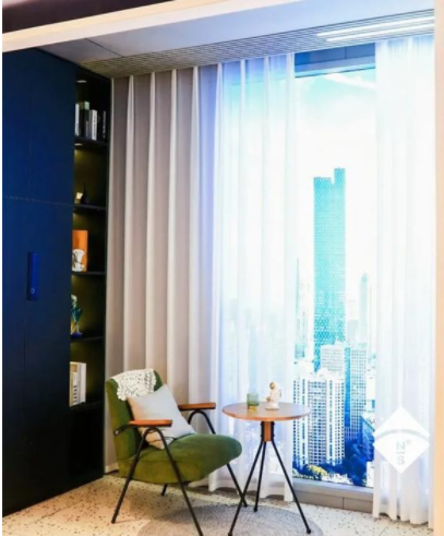 蘭州全鋁家居加盟：全鋁家居為何今年大力開發(fā)陽臺柜？