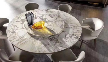 大理石臺(tái)面翻新：天然大理石家具，白色永遠(yuǎn)都是主色調(diào)。