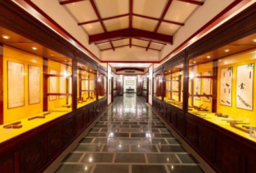 紅木家具高檔定制：紅木家具為何名貴？古老工藝與科學(xué)流程功不可沒(méi)