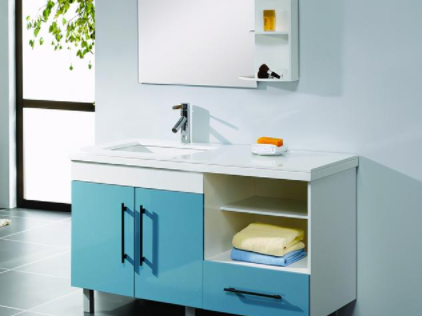 杭州古典浴室柜：如何選購(gòu)浴室柜？很多人只看外觀，其實(shí)要看它的容納量