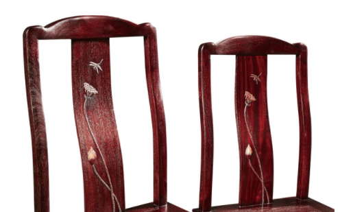 中式木雕花門：紅木家具一定要有繁冗復(fù)雜的雕花嗎？