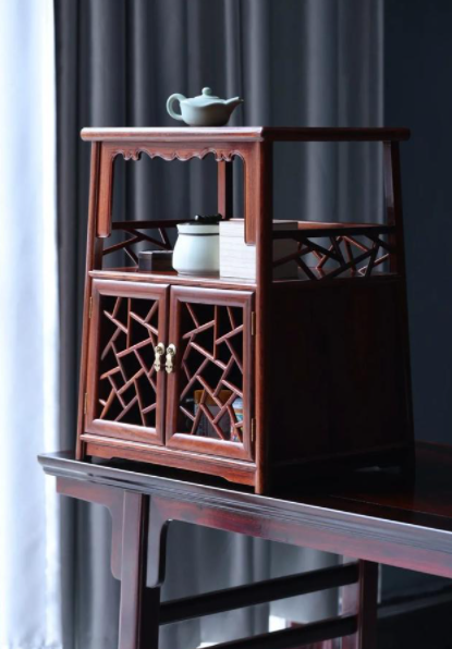 小葉紫檀木鑒別：為什么緬甸花梨會成為最受歡迎的入門級紅木家具？