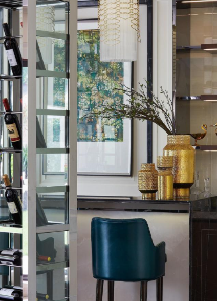 新古典風(fēng)格家具：何為法式風(fēng)格？現(xiàn)代法式與簡(jiǎn)歐有何不同？法式風(fēng)格的特性有哪些？