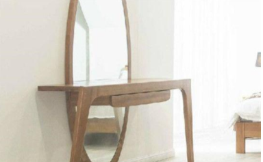 古典梳妝臺價格：臥室里放梳妝臺好嗎？臥室里放梳妝臺注意事項有哪些？