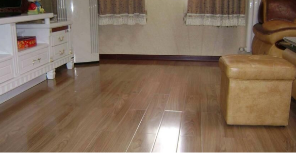 【橡木地板報(bào)價(jià)】橡木地板選購(gòu)都有哪些誤區(qū)