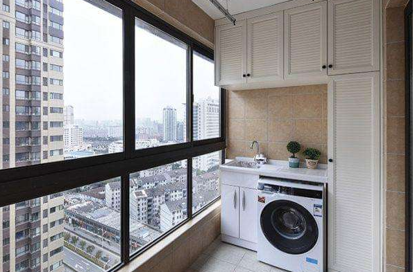 【陽臺儲物柜子定做】陽臺柜怎么設(shè)計好?陽臺柜子設(shè)計方案都有哪些？