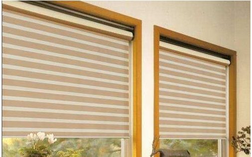 【客廳窗簾顏色效果圖】客廳窗簾用什么顏色好，客廳窗簾裝飾風(fēng)水禁忌