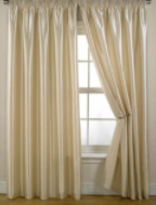 如何辨別仿真真絲窗簾布料絲綢？